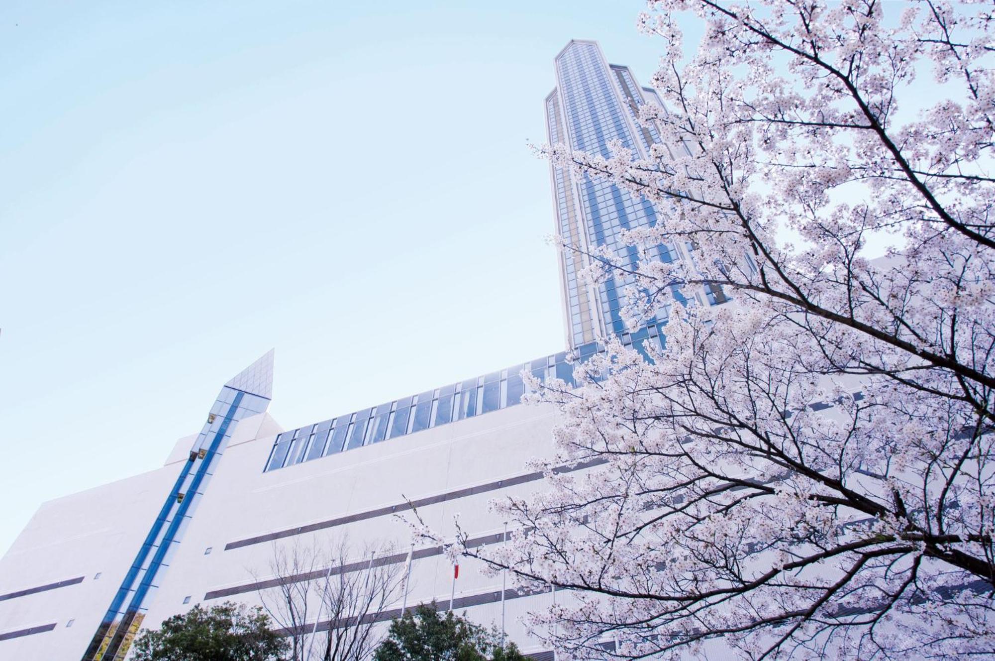 เอเอ็นเอ คราวน์ พลาซ่า โกเบ Hotel ภายนอก รูปภาพ The museum in April 2012